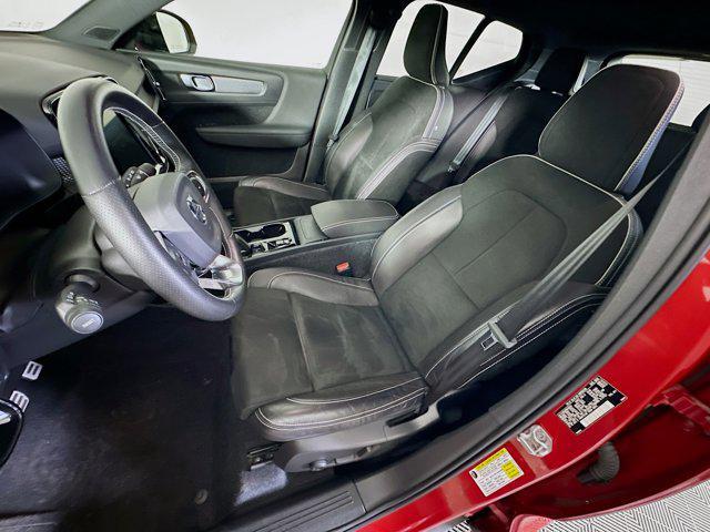 used 2021 Volvo XC40 car, priced at $22,496