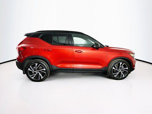 used 2021 Volvo XC40 car, priced at $22,496