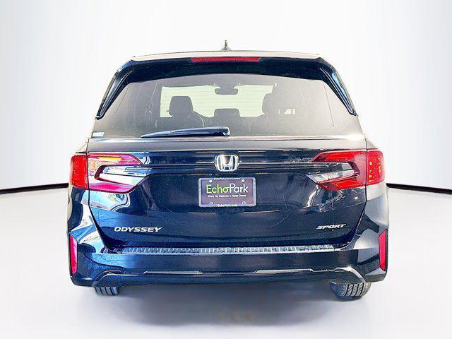 used 2025 Honda Odyssey car, priced at $35,886