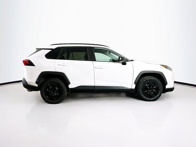 used 2020 Toyota RAV4 car, priced at $20,487