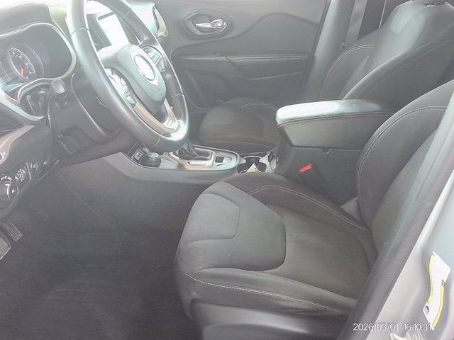 used 2015 Jeep Cherokee car, priced at $8,970
