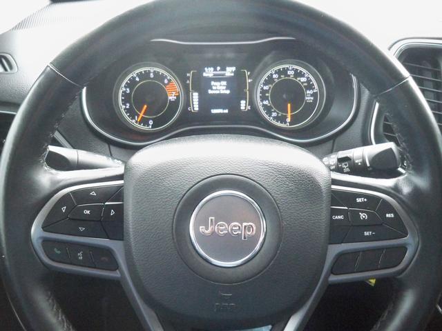 used 2019 Jeep Cherokee car, priced at $8,970