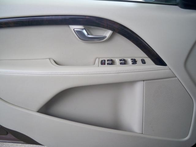 used 2016 Volvo XC70 car, priced at $12,970