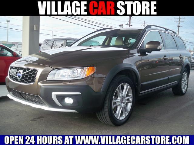 used 2016 Volvo XC70 car, priced at $12,970