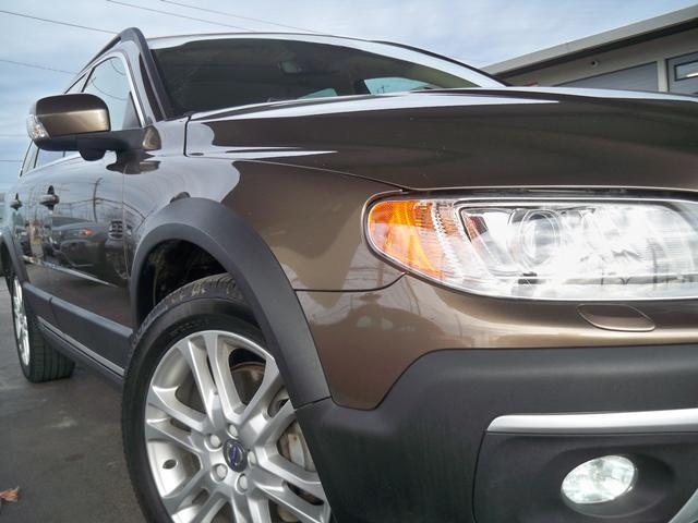 used 2016 Volvo XC70 car, priced at $12,970