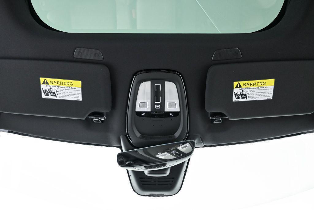 new 2026 Volvo XC90 Plug-In Hybrid car, priced at $80,945