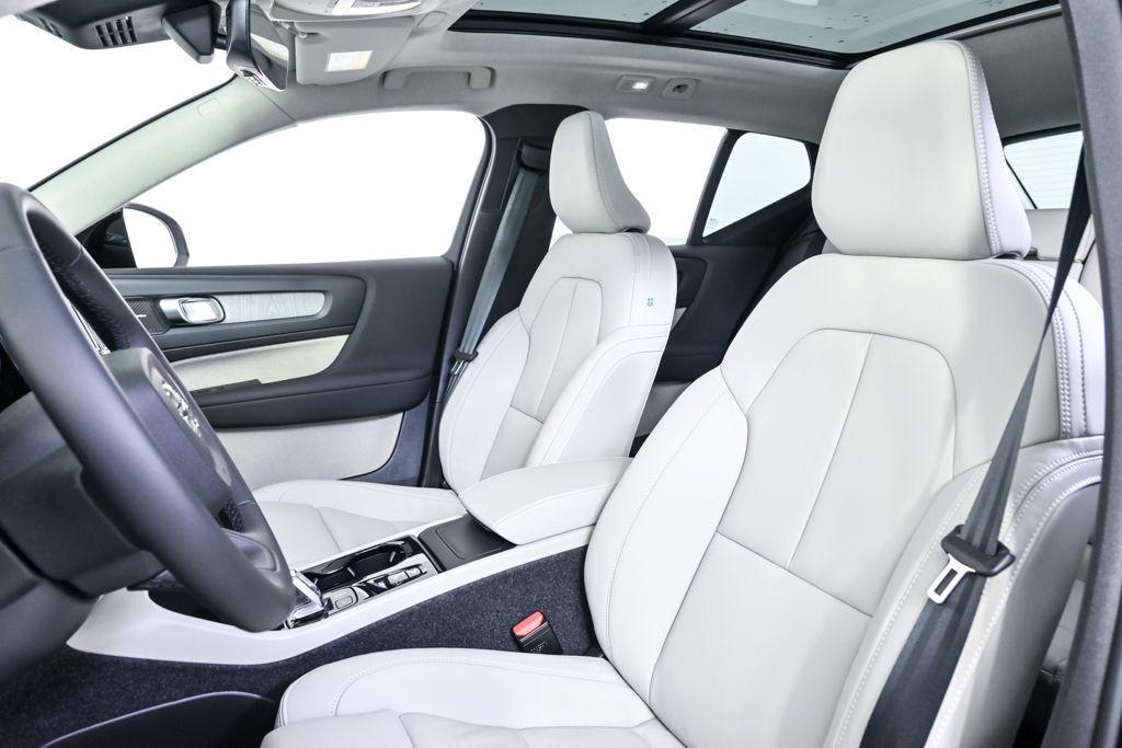 new 2026 Volvo XC40 car, priced at $53,200