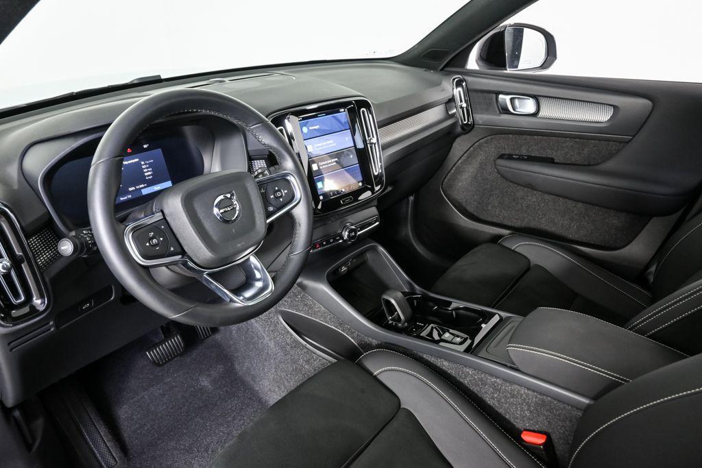 used 2025 Volvo XC40 car, priced at $31,174