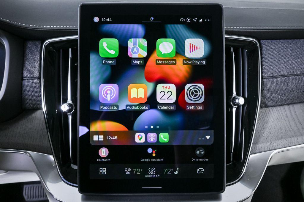 new 2026 Volvo XC90 car, priced at $75,155