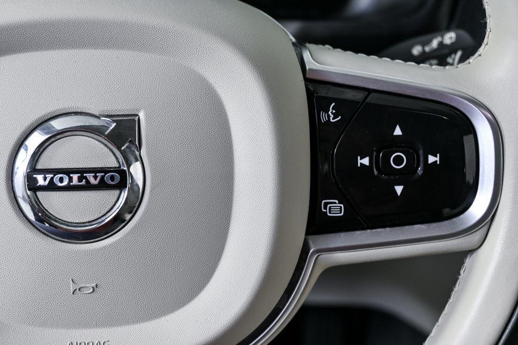 used 2022 Volvo XC90 car, priced at $34,502
