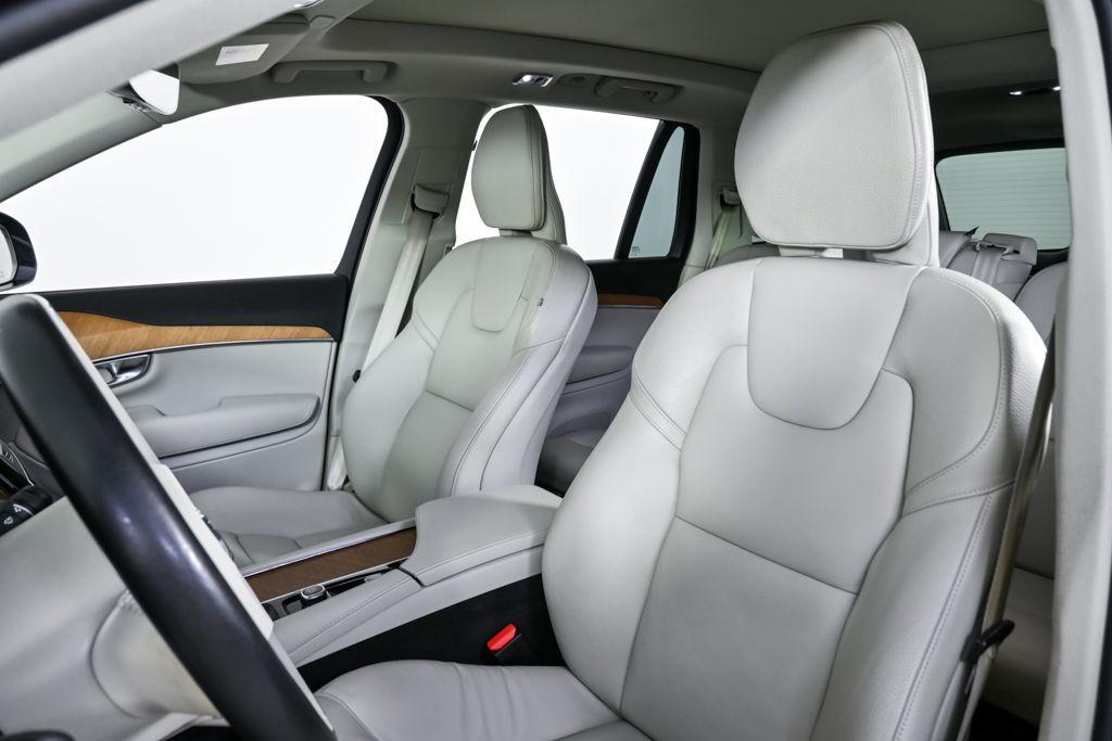 used 2022 Volvo XC90 car, priced at $34,502