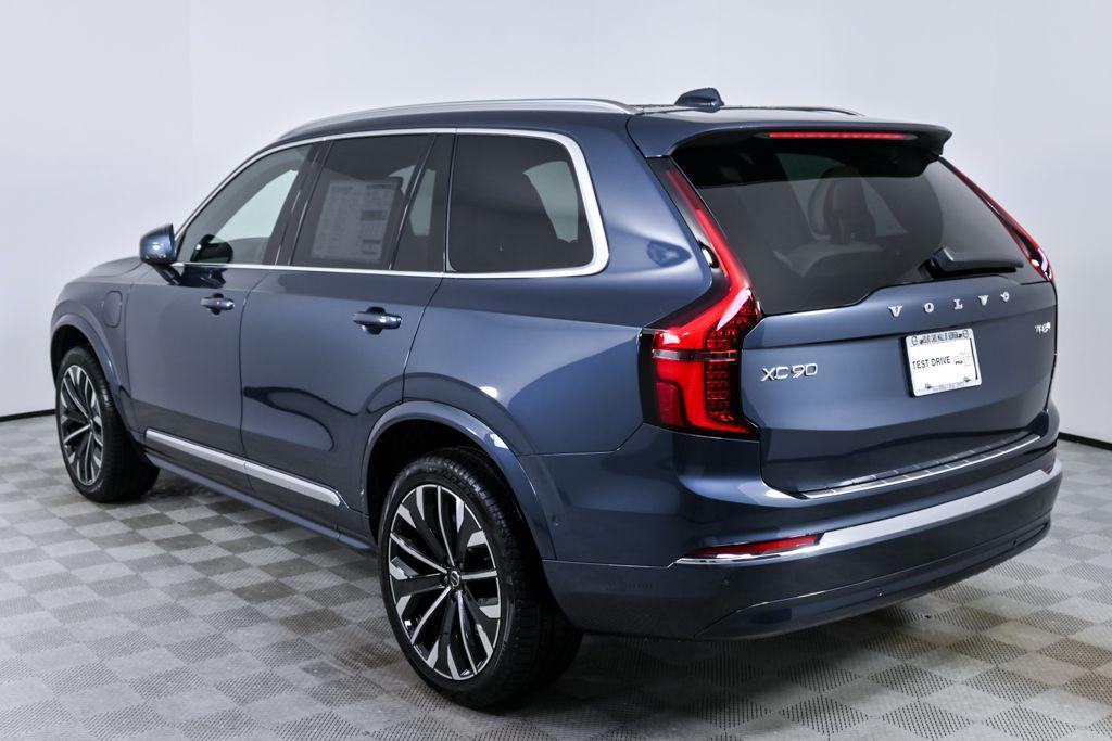 new 2026 Volvo XC90 Plug-In Hybrid car, priced at $85,625