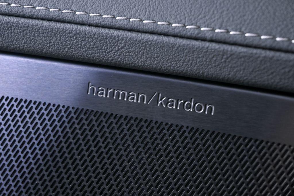 new 2026 Volvo XC90 Plug-In Hybrid car, priced at $85,625