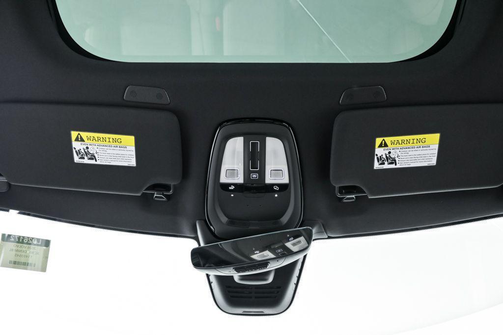 new 2026 Volvo XC90 Plug-In Hybrid car, priced at $85,625