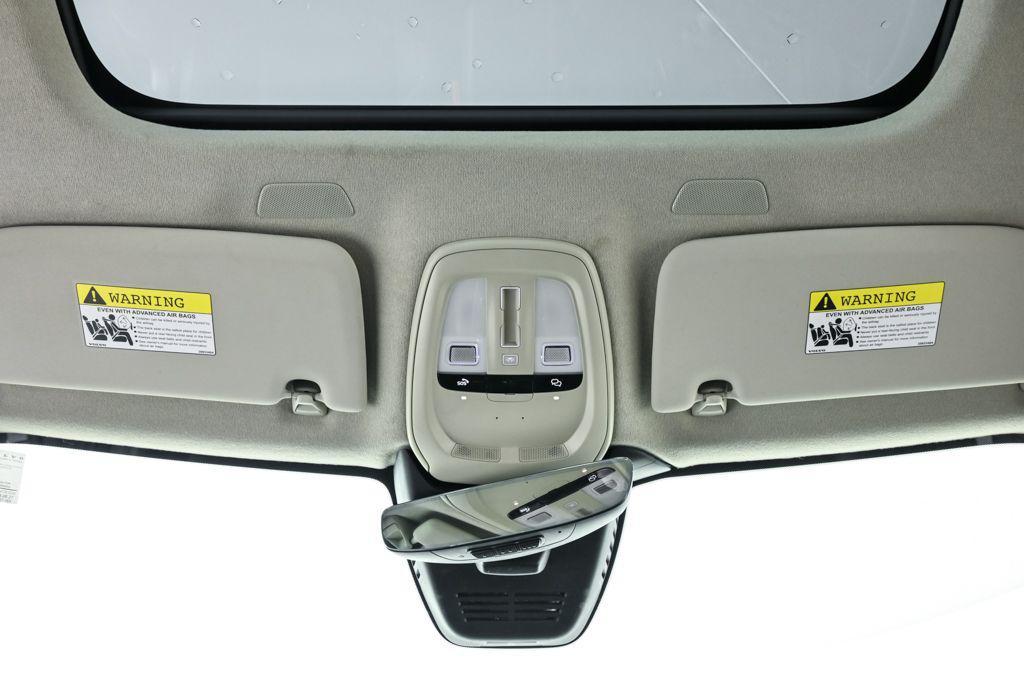 used 2025 Volvo XC40 car, priced at $31,337