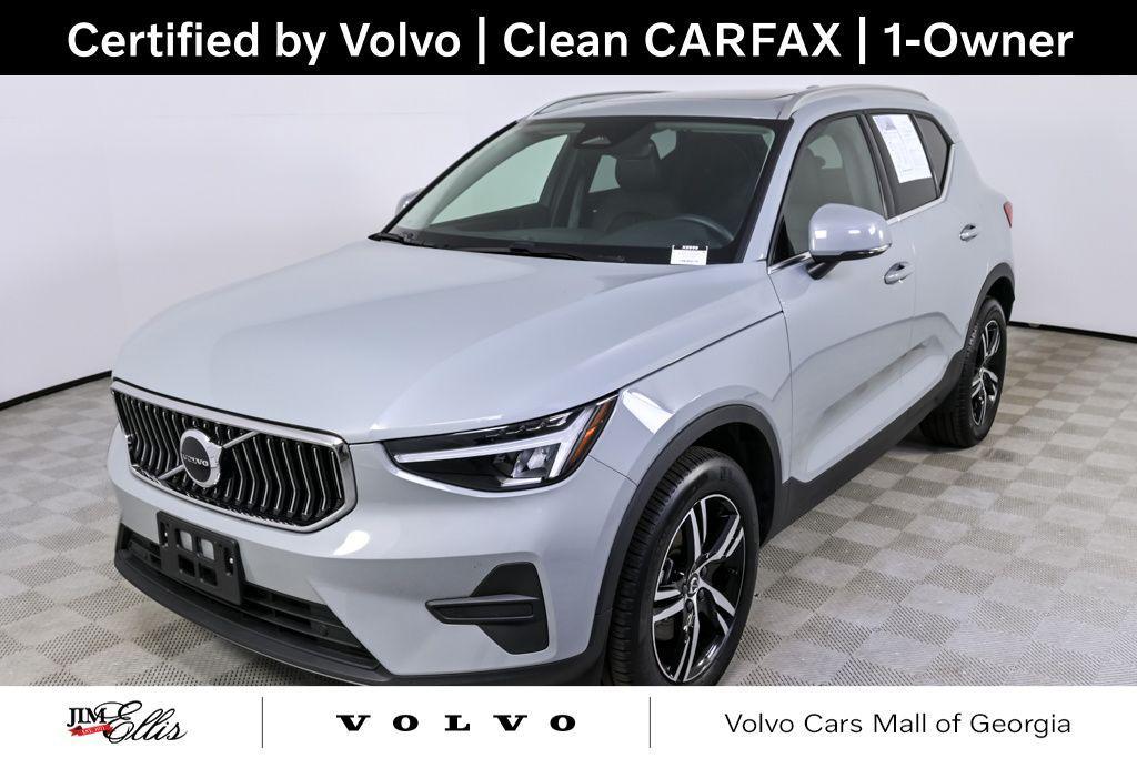 used 2025 Volvo XC40 car, priced at $30,644