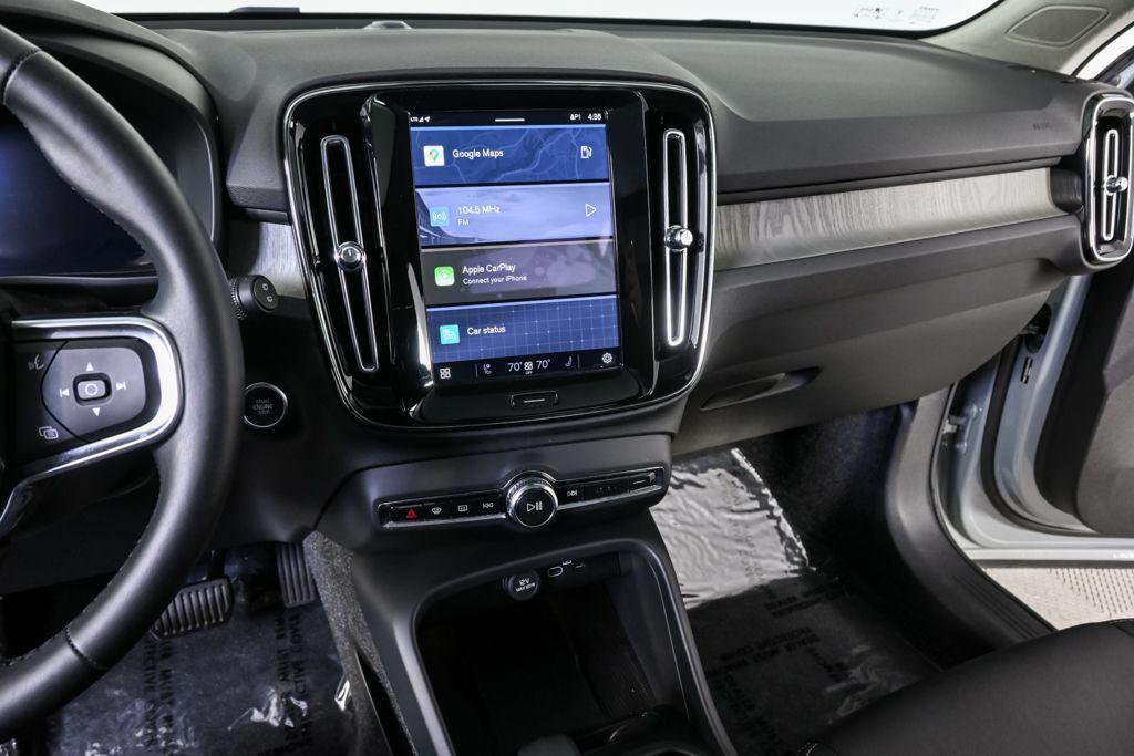used 2025 Volvo XC40 car, priced at $30,644