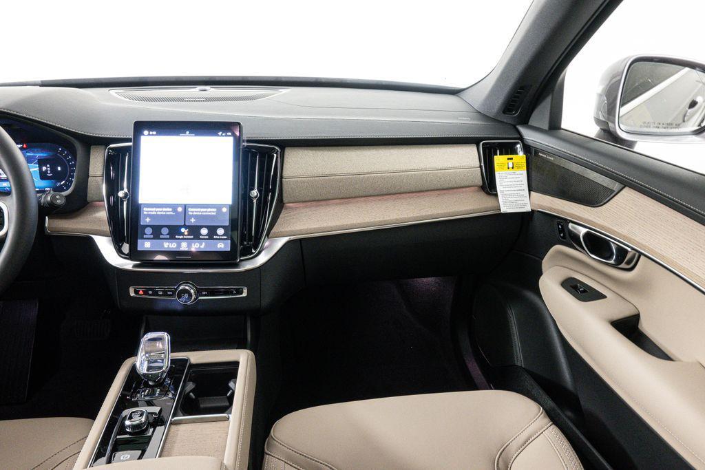 new 2026 Volvo XC90 car, priced at $71,825