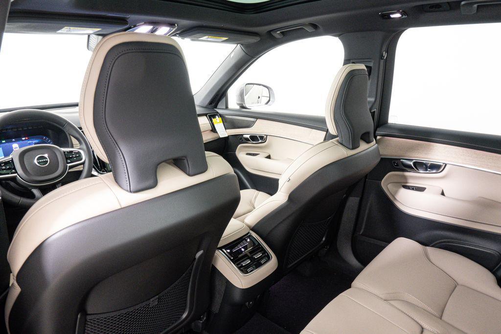 new 2026 Volvo XC90 car, priced at $71,825