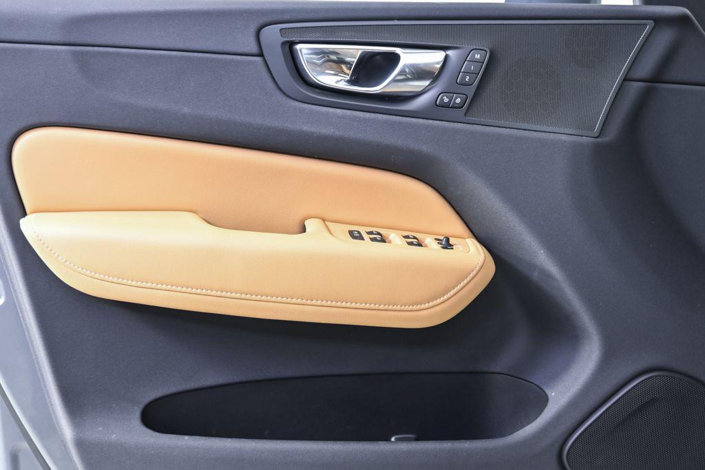 used 2018 Volvo XC60 car, priced at $16,820