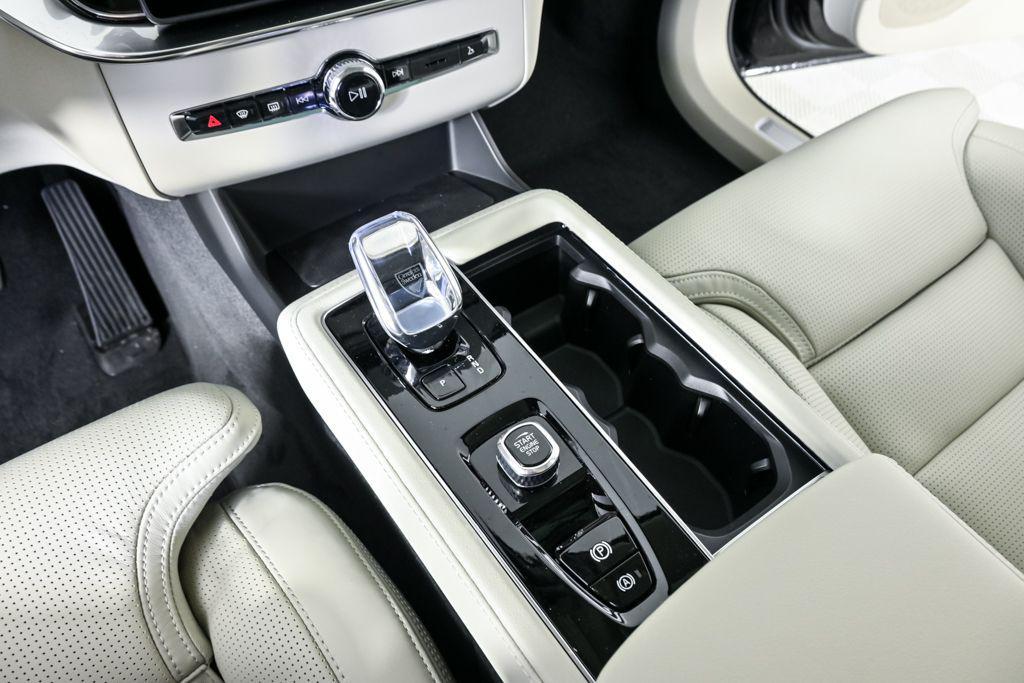 new 2026 Volvo XC90 car, priced at $78,470