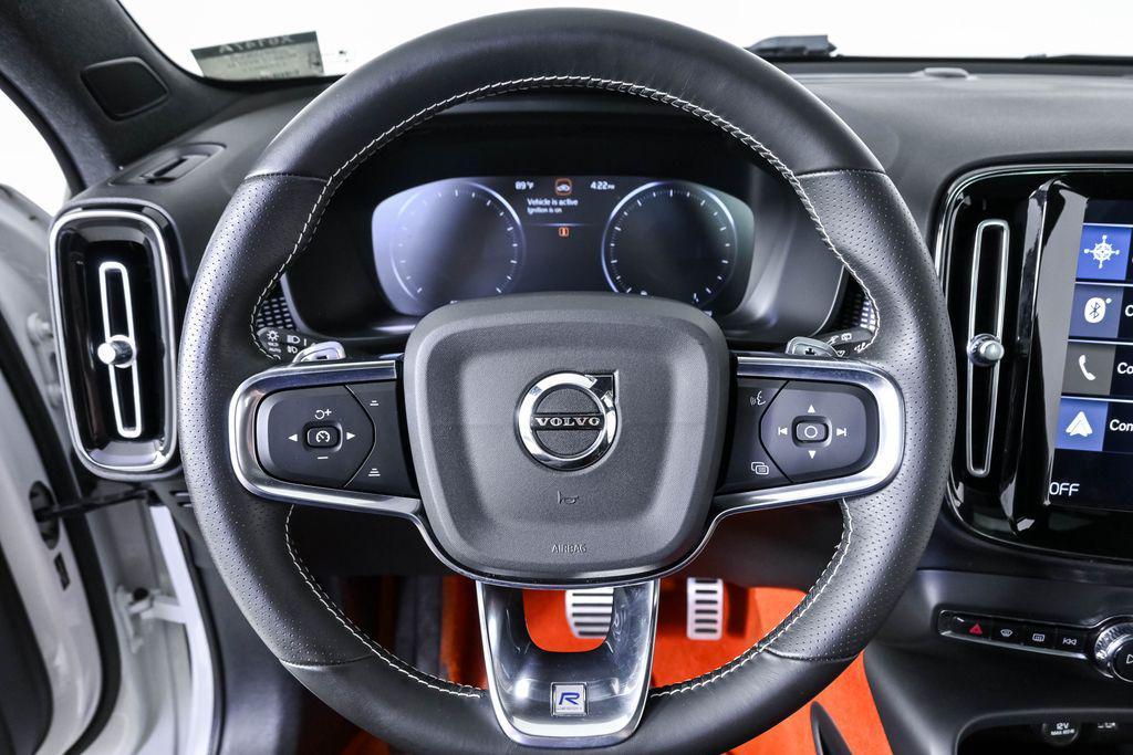 used 2020 Volvo XC40 car, priced at $24,443