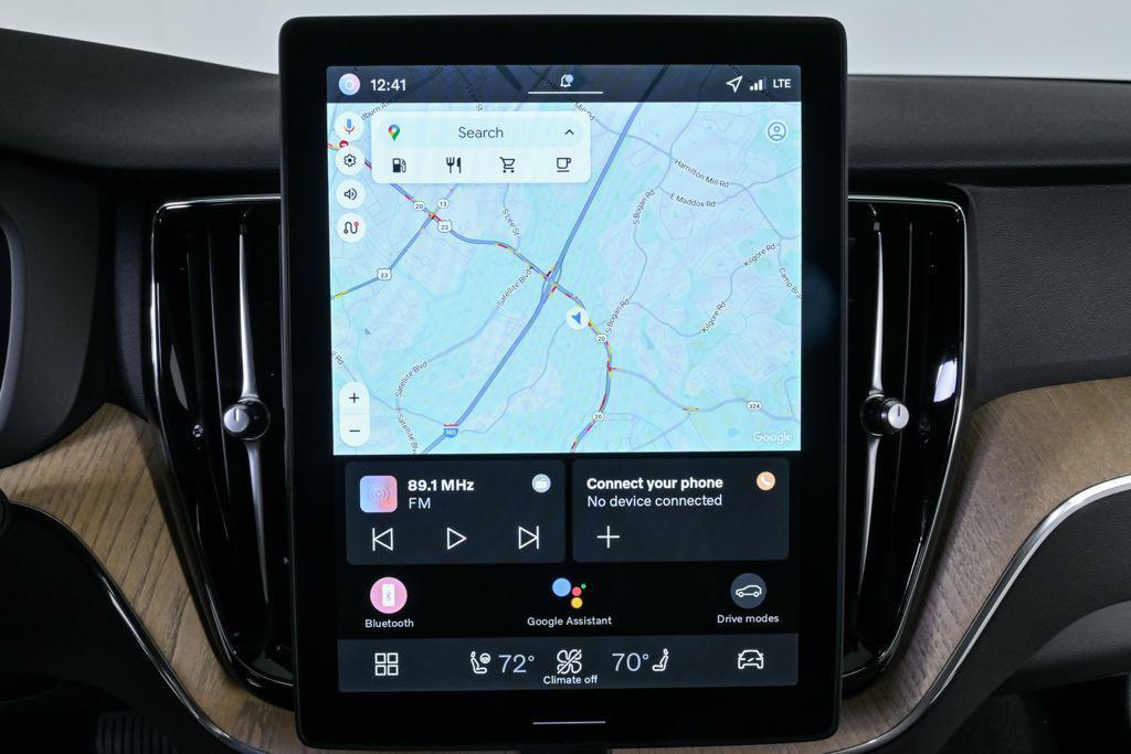 new 2026 Volvo XC60 car, priced at $57,985