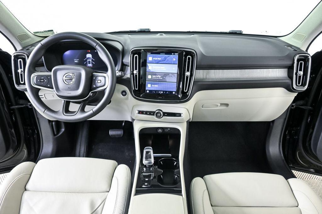 used 2023 Volvo XC40 car, priced at $26,987