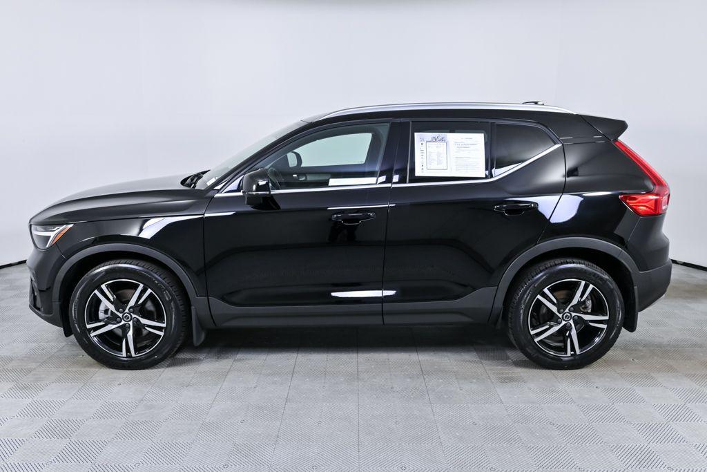used 2023 Volvo XC40 car, priced at $26,987