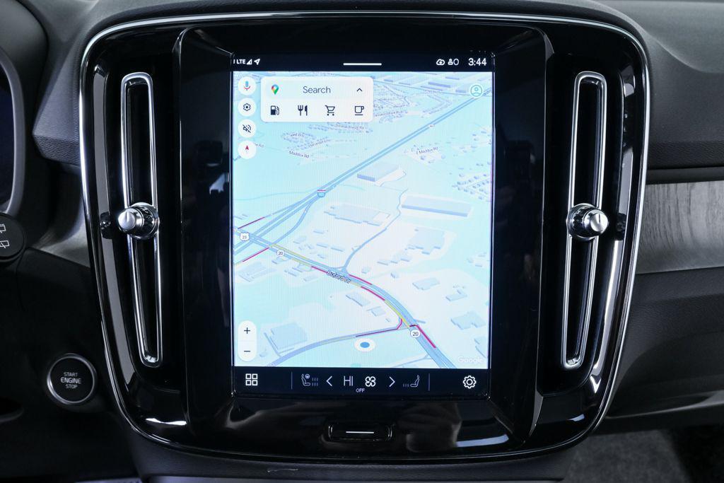 used 2025 Volvo XC40 car, priced at $30,857