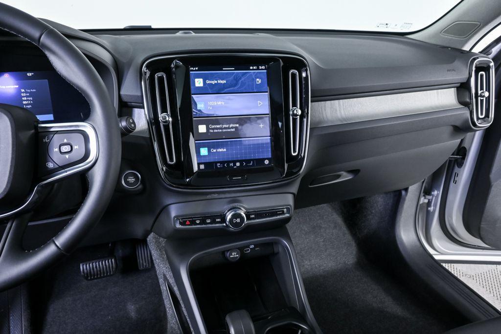 used 2025 Volvo XC40 car, priced at $30,857
