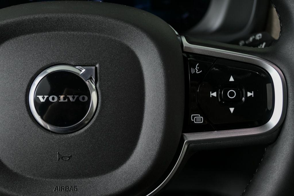 new 2026 Volvo XC90 car, priced at $71,825