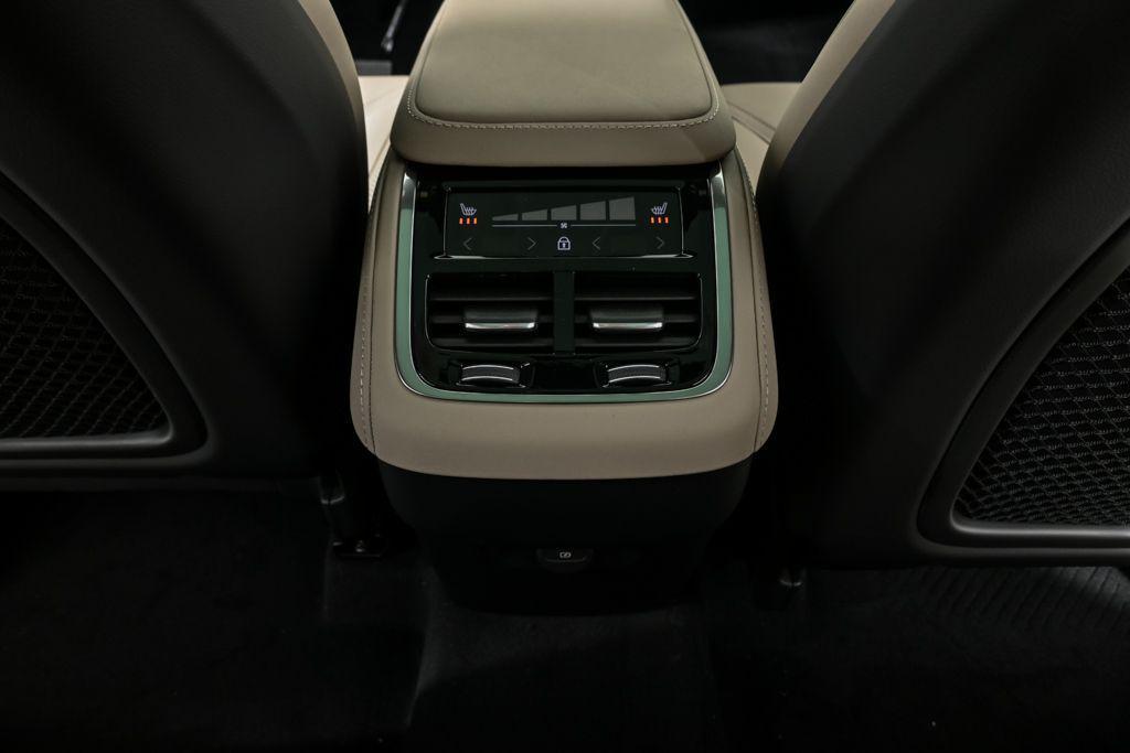 new 2026 Volvo XC90 car, priced at $71,825