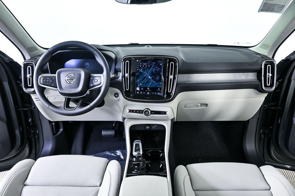 new 2026 Volvo XC40 car, priced at $50,160