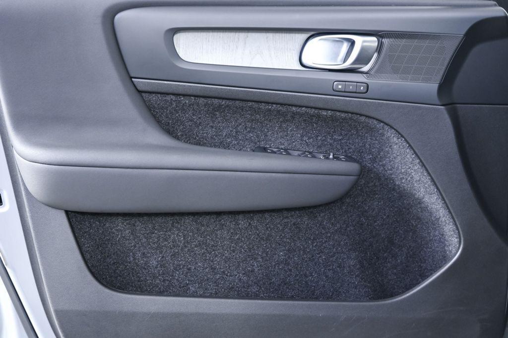 used 2025 Volvo XC40 car, priced at $30,355