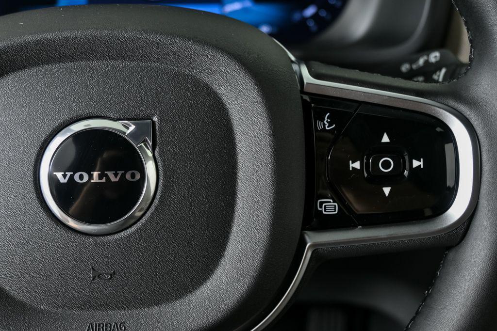 new 2026 Volvo XC90 car, priced at $71,825