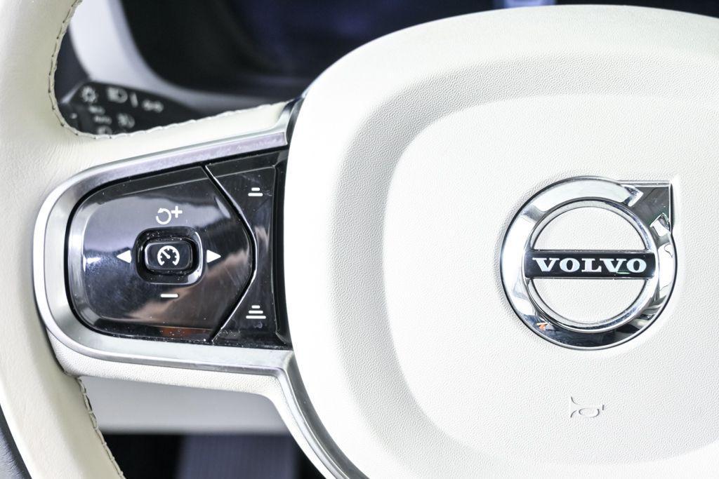 used 2023 Volvo XC60 car, priced at $39,862