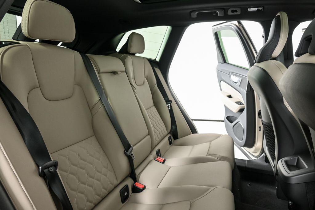 new 2026 Volvo XC60 car