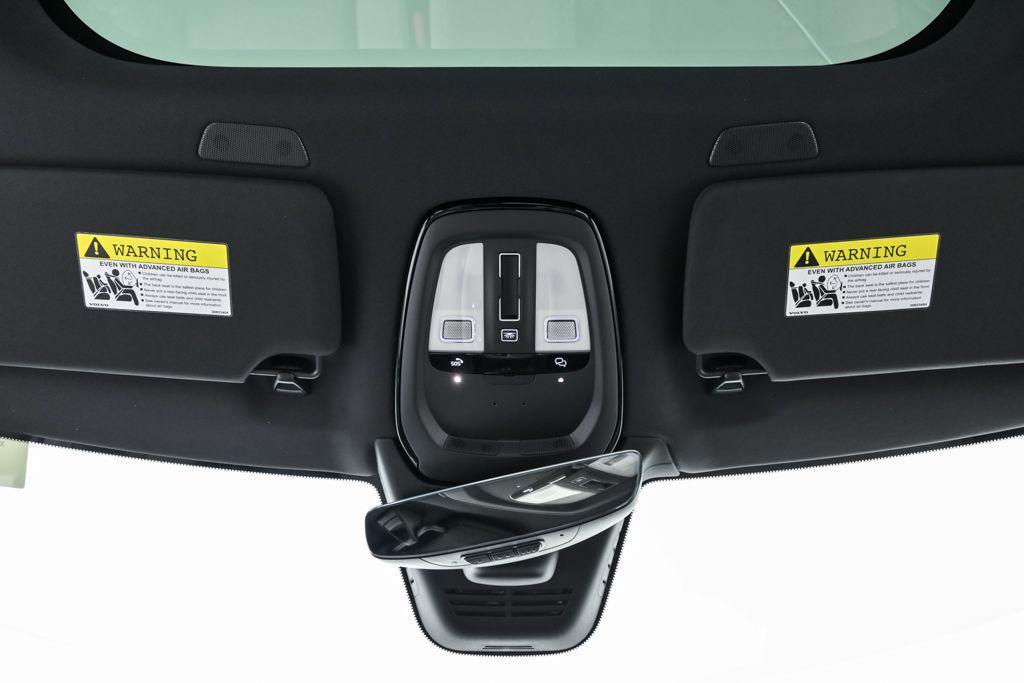 new 2026 Volvo XC90 car, priced at $71,520