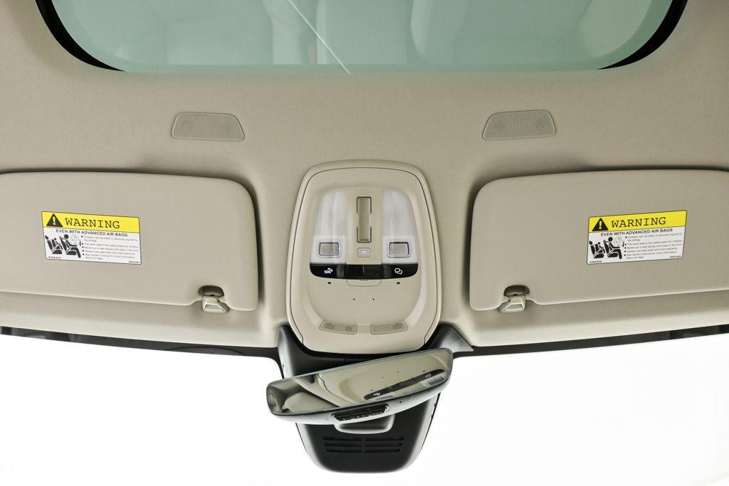 used 2023 Volvo XC60 car, priced at $32,080