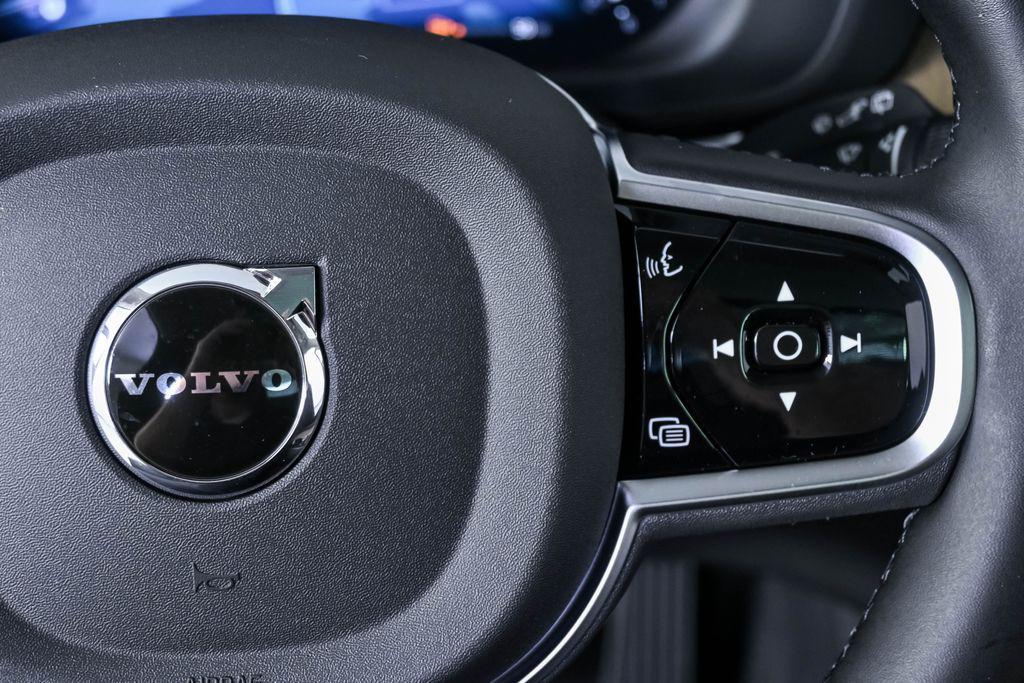 new 2026 Volvo XC60 car, priced at $58,904