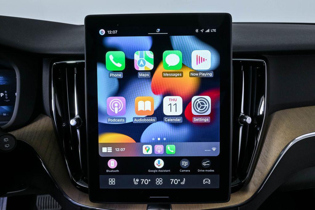 new 2026 Volvo XC60 car, priced at $58,904