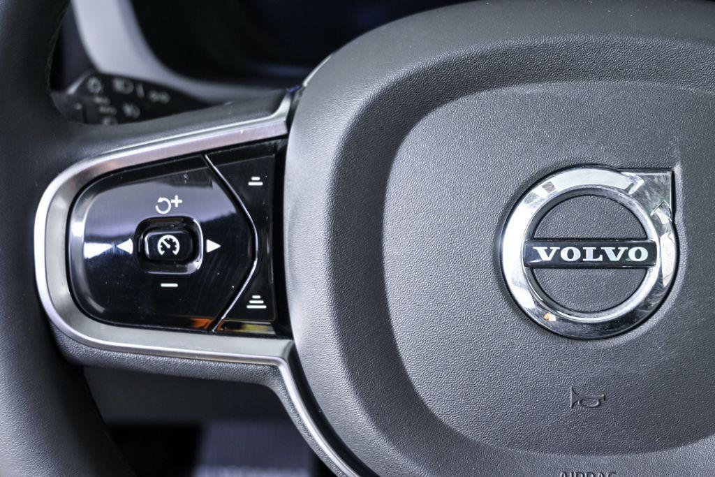 used 2023 Volvo XC60 car, priced at $36,698