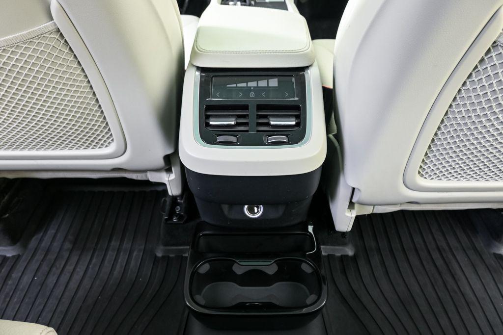 used 2020 Volvo XC90 car, priced at $24,164