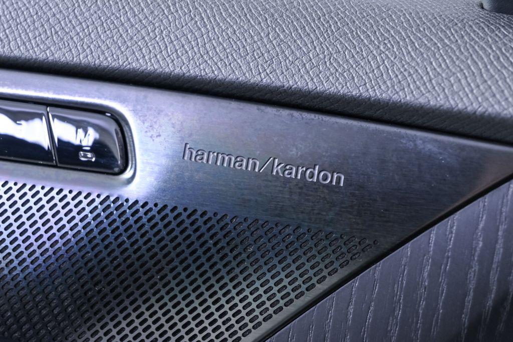 used 2020 Volvo XC90 car, priced at $24,164