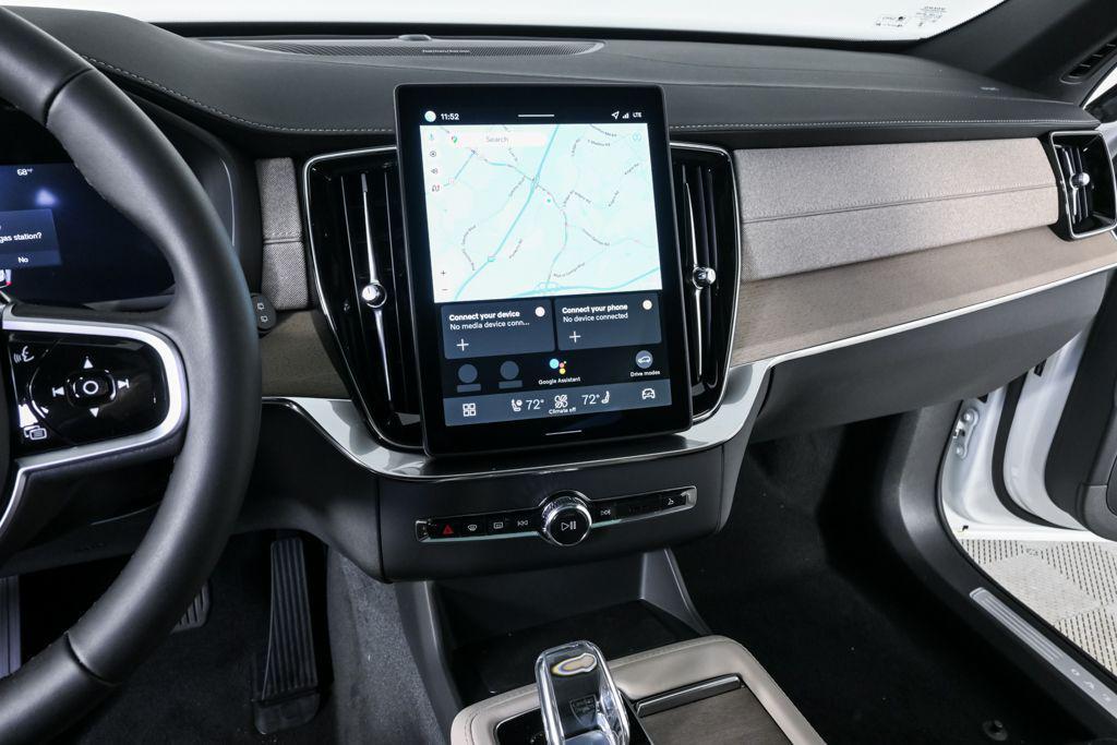 new 2026 Volvo XC90 car, priced at $71,825