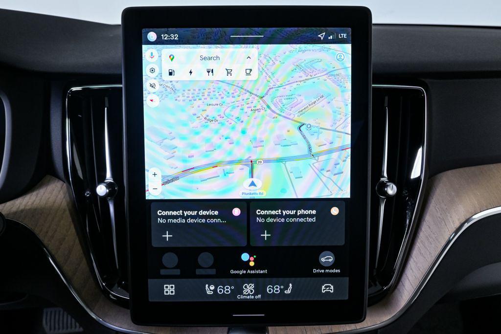 new 2026 Volvo XC60 Plug-In Hybrid car, priced at $69,285