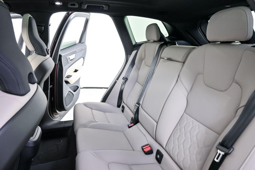 new 2026 Volvo XC60 car, priced at $52,175
