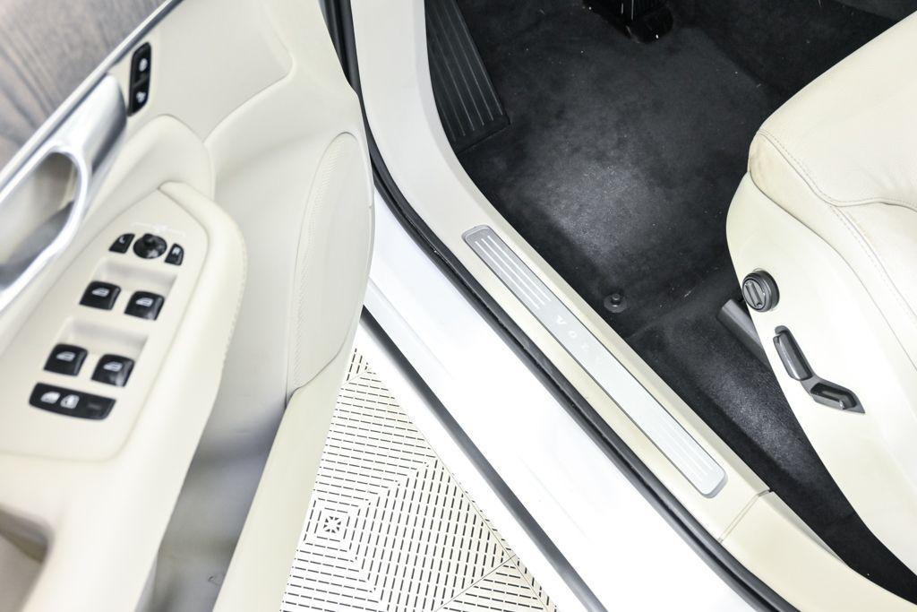 used 2023 Volvo XC90 car, priced at $44,270