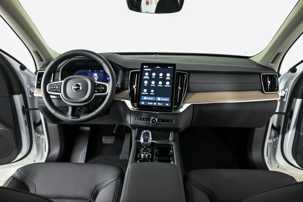 new 2026 Volvo XC90 car, priced at $62,345